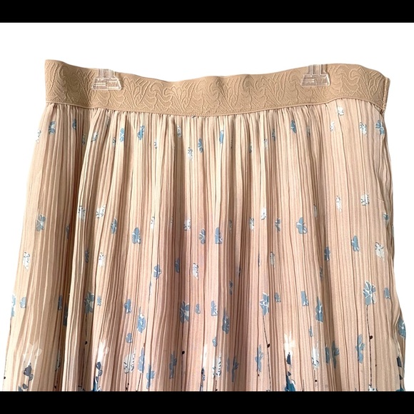 Andi + James Women’s XL Tan Blue Floral Pleated Elastic Waist Midi Skirt - Picture 7 of 7